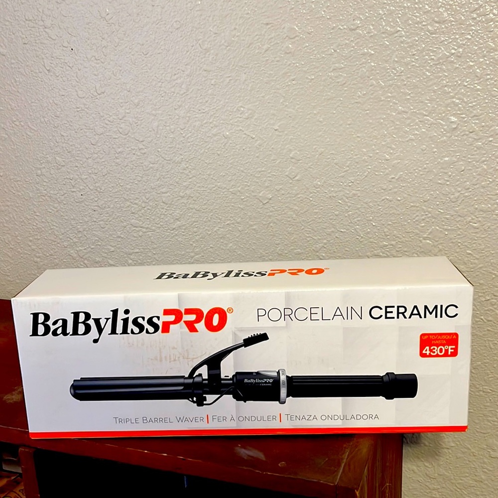 BabylissPro triple barrel waver
